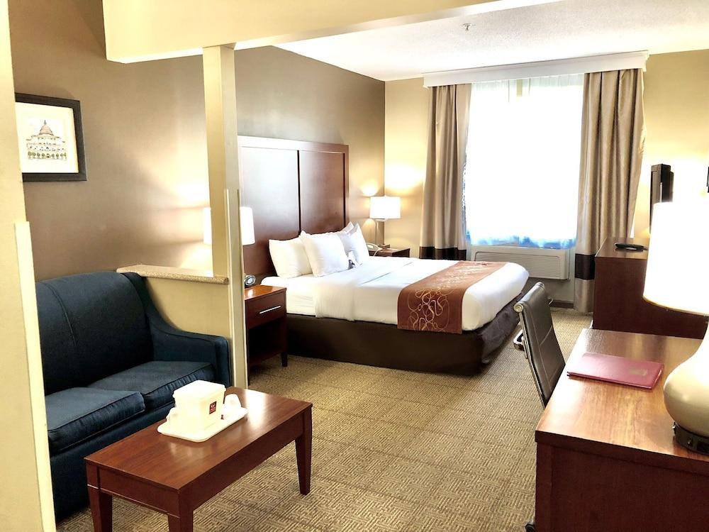 Quality Suites Waldorf Esterno foto